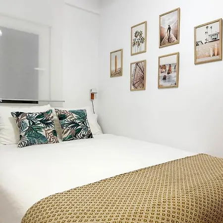Creatividad Y Personalidad En Centro De Appartement Alicante