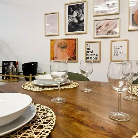 Appartement Creatividad Y Personalidad En Centro De Alicante